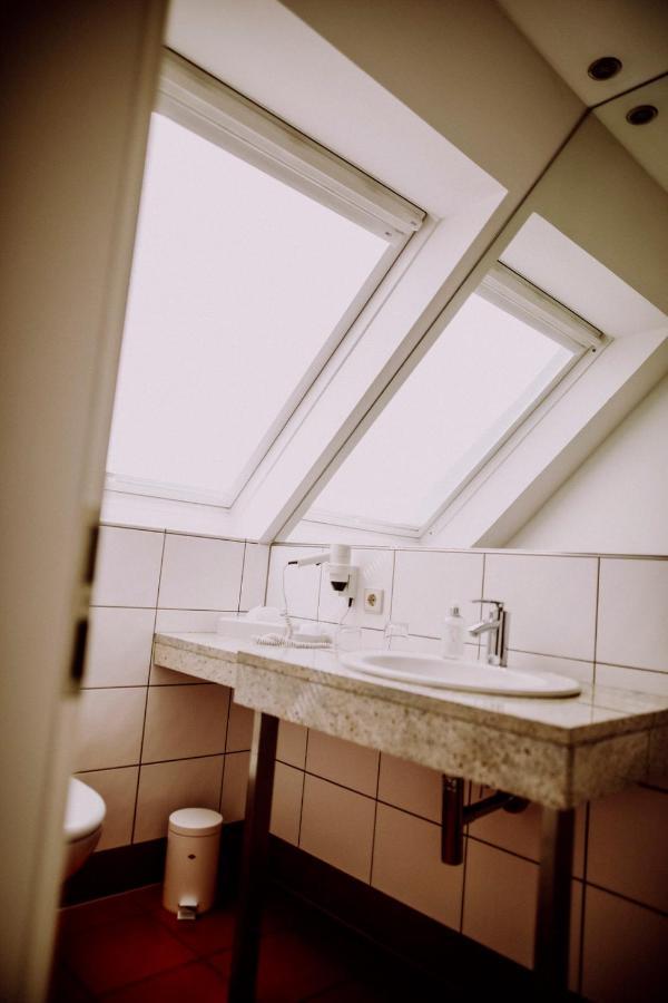 Romantik Hotel Schmiedegasthaus Gehrke Bad Nenndorf Kültér fotó