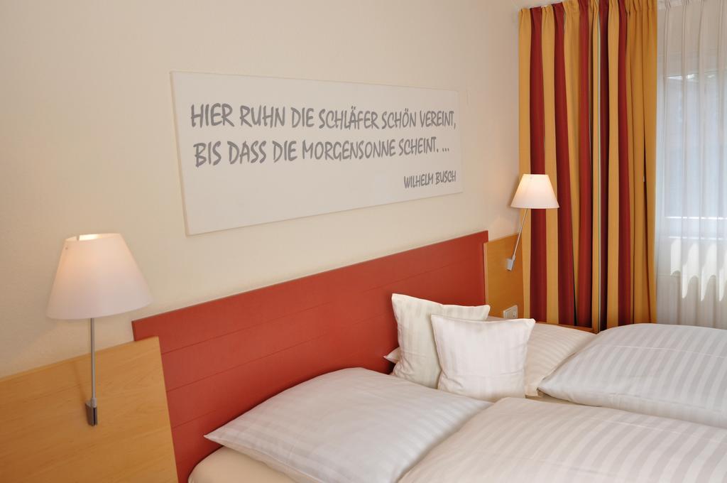 Romantik Hotel Schmiedegasthaus Gehrke Bad Nenndorf Kültér fotó